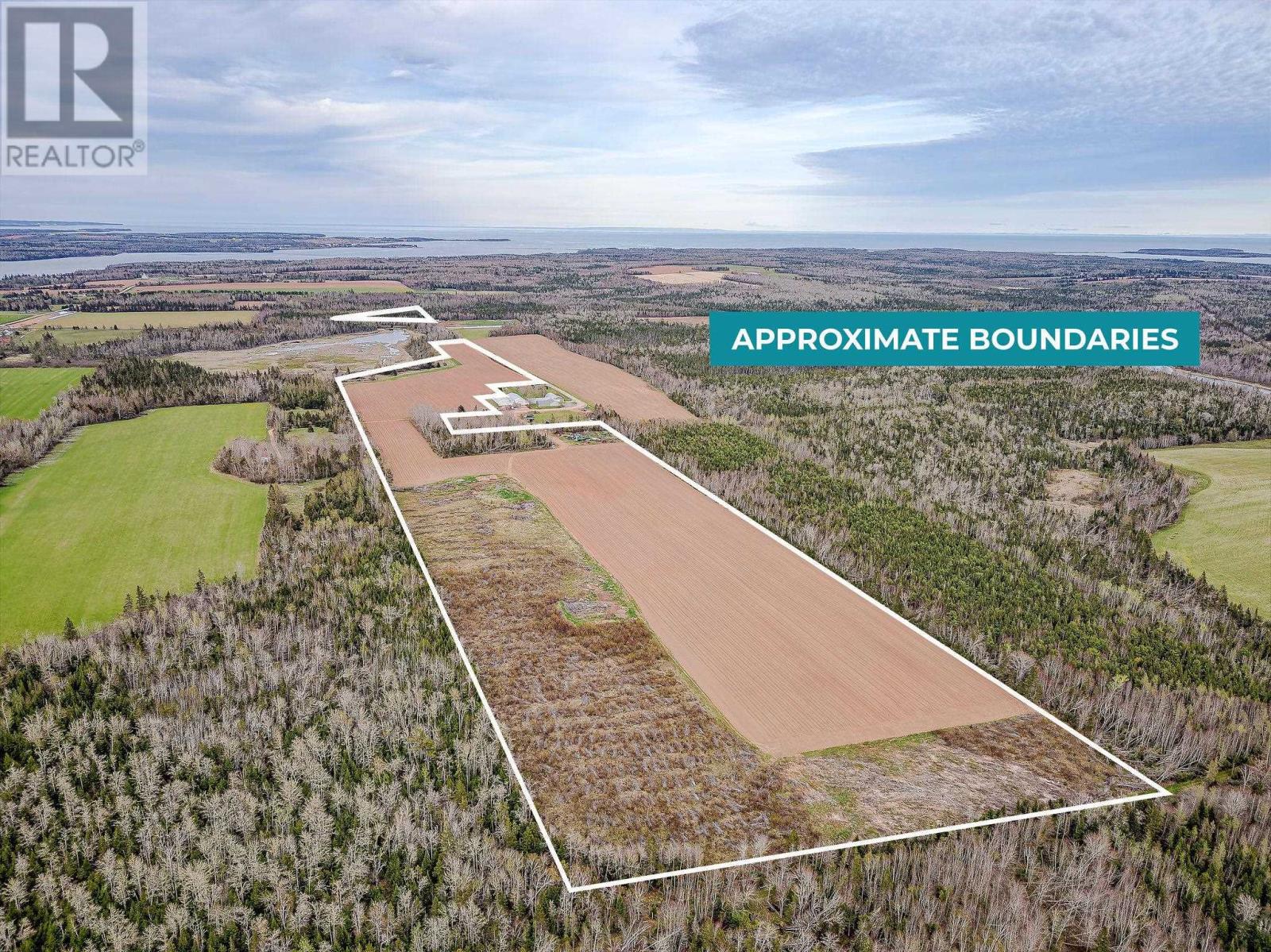 Acreage Macphee Road Property Photo 6