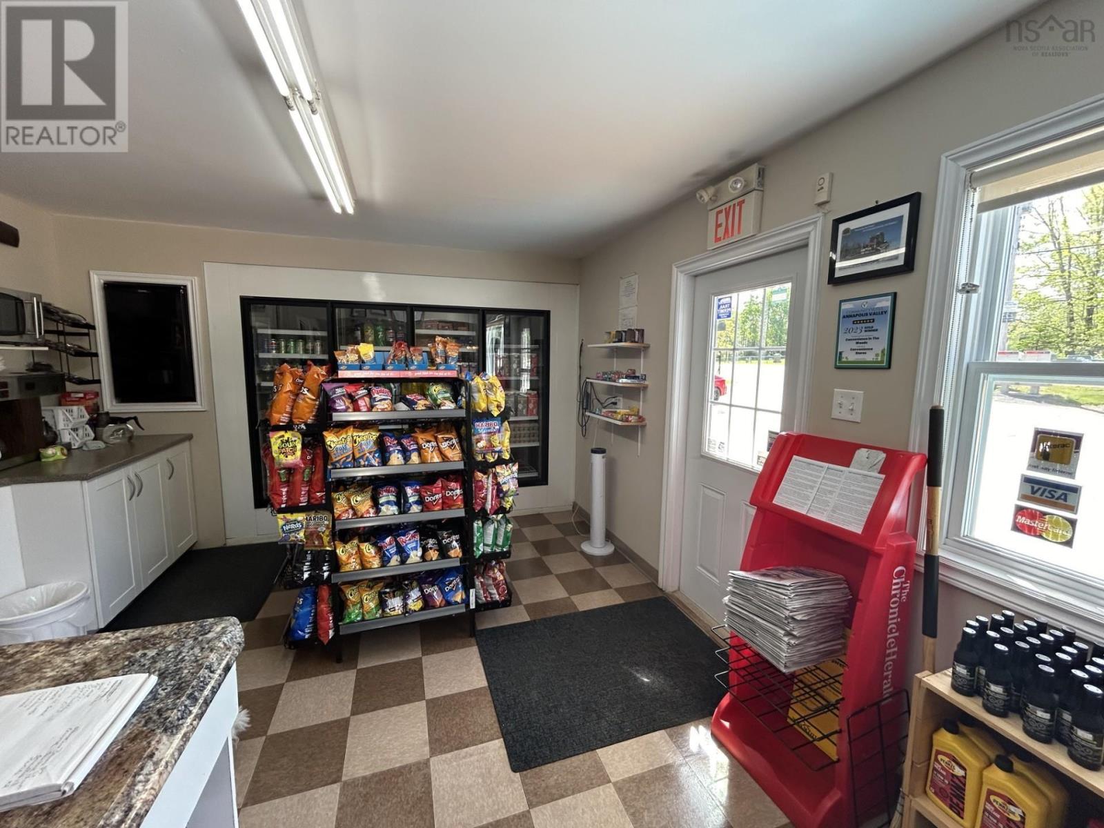 1223/1225/1227 East Dalhousie Road Property Photo 14