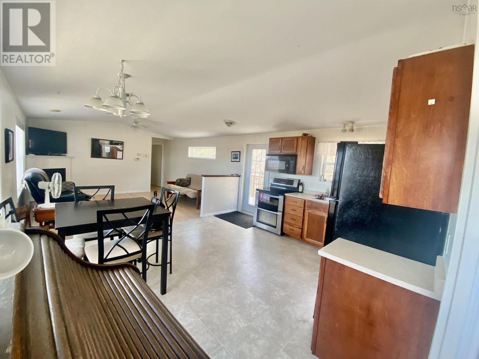 4289 Marble Mountain Road Property Photo 11