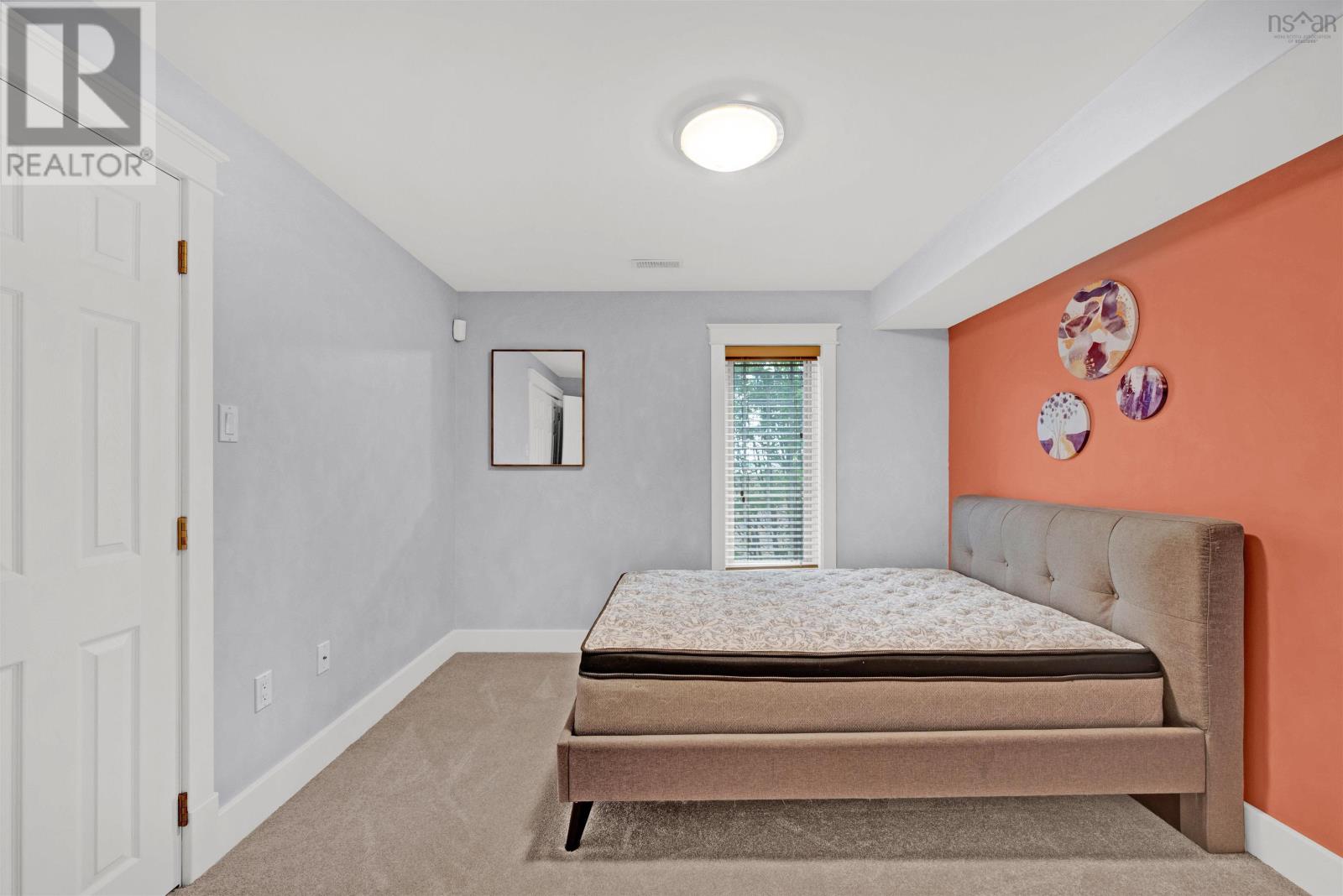 16 Cresthaven Drive Property Photo 43