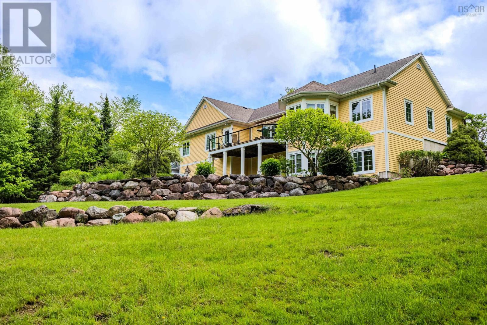 50 Somerset Drive Property Photo