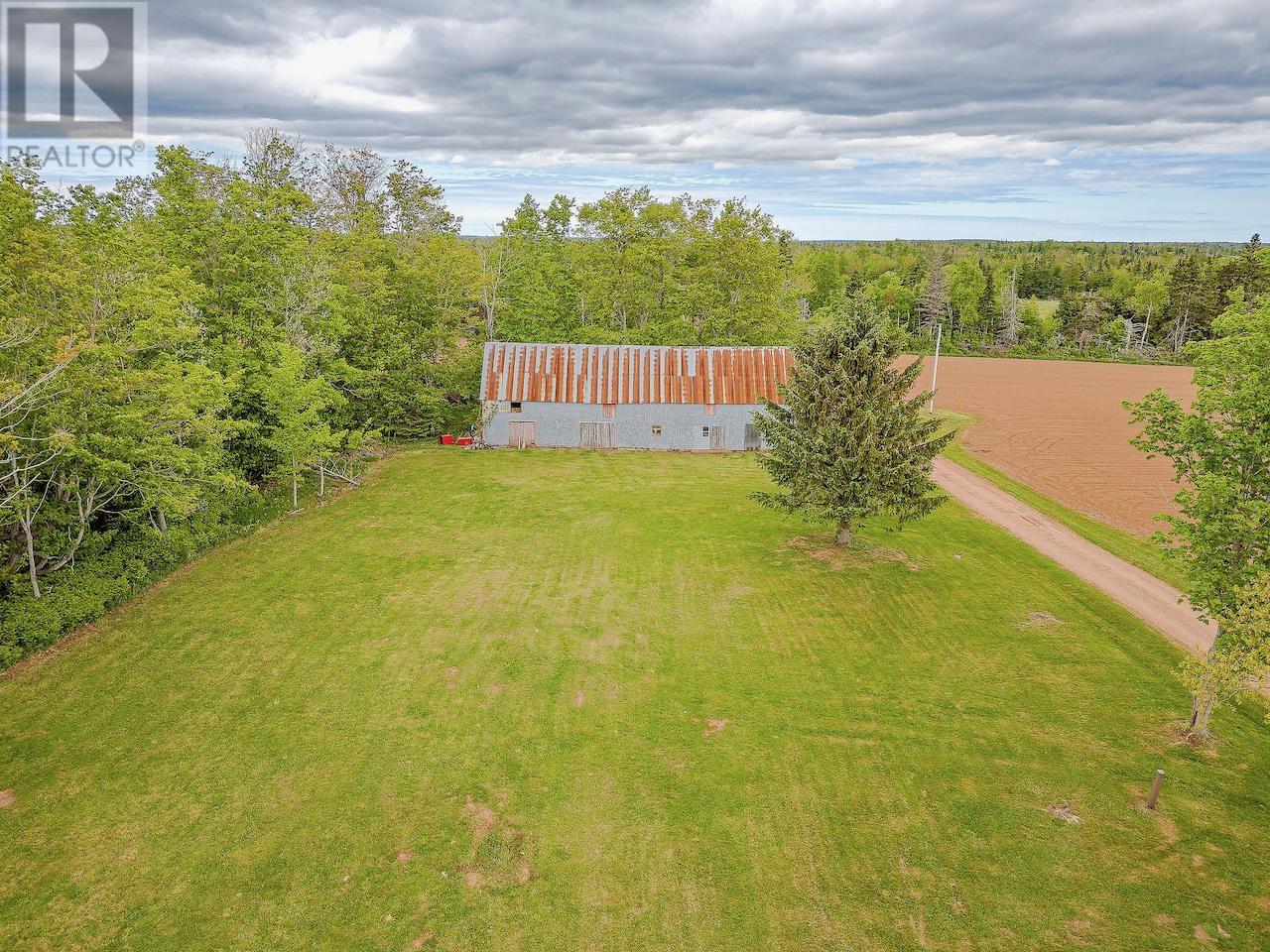 188 Macphee Road Property Photo 5
