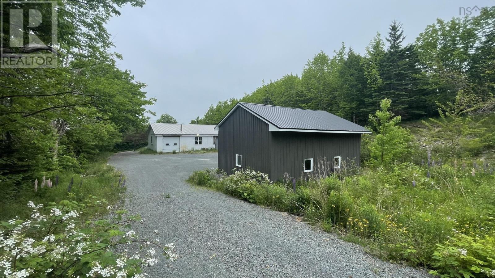4398 Highway 1 Property Photo