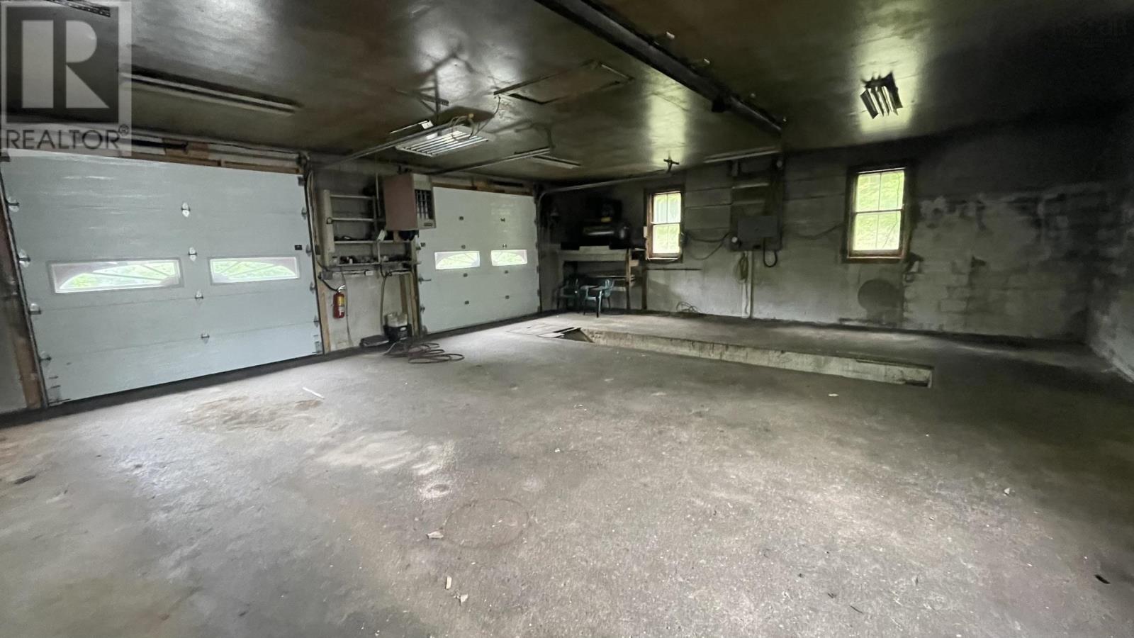 4398 Highway 1 Property Photo 8
