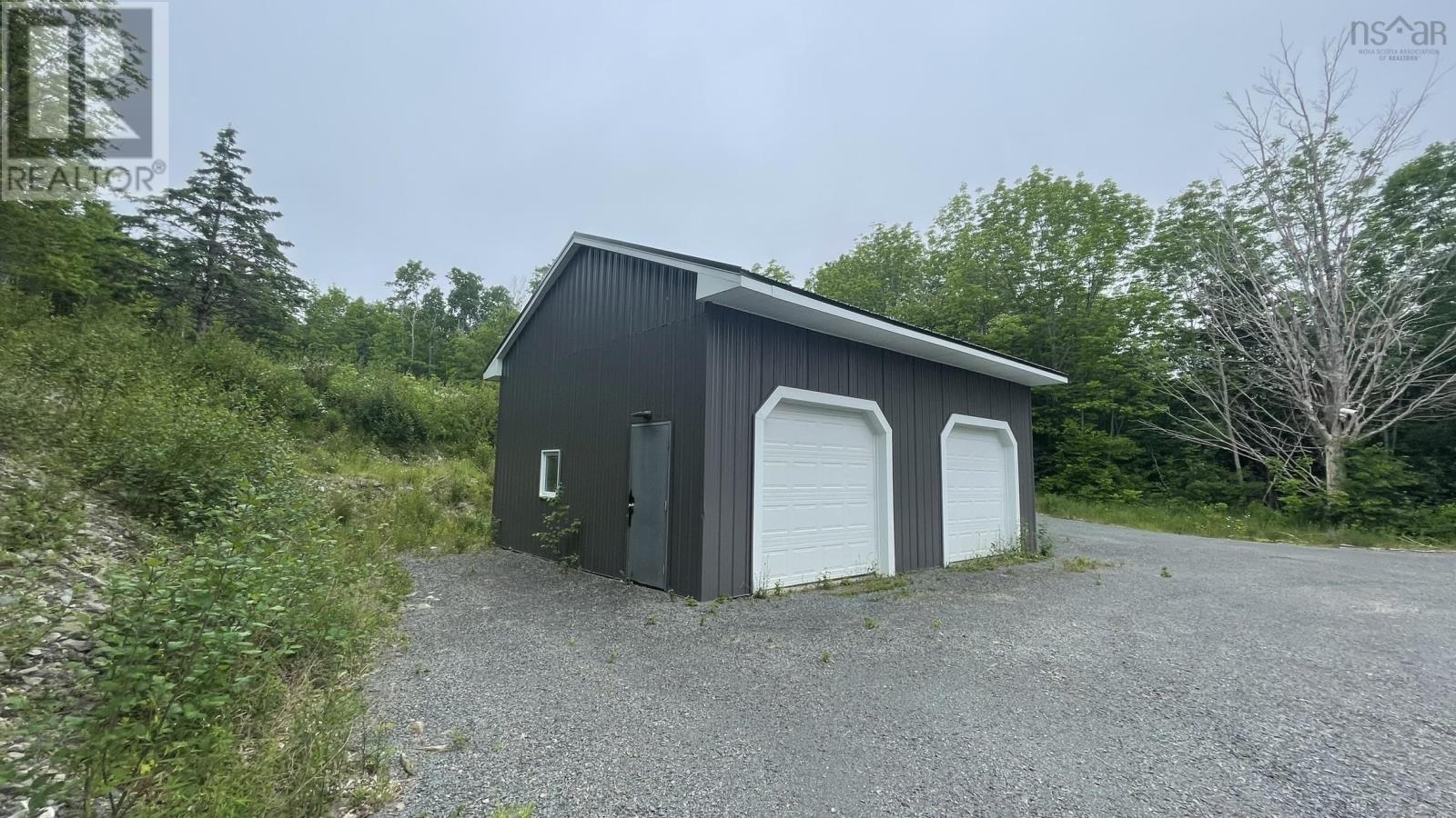 4398 Highway 1 Property Photo 13