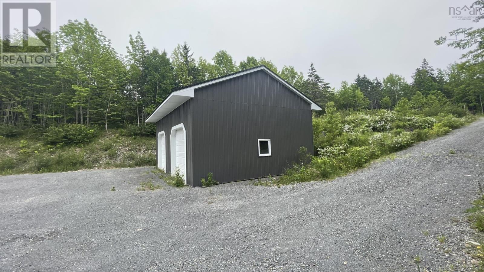4398 Highway 1 Property Photo 14