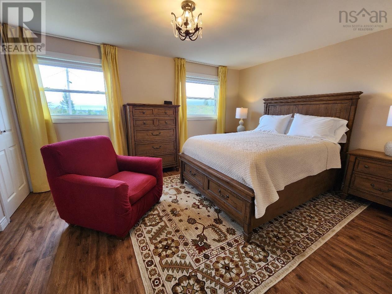 50 North Road Property Photo 17