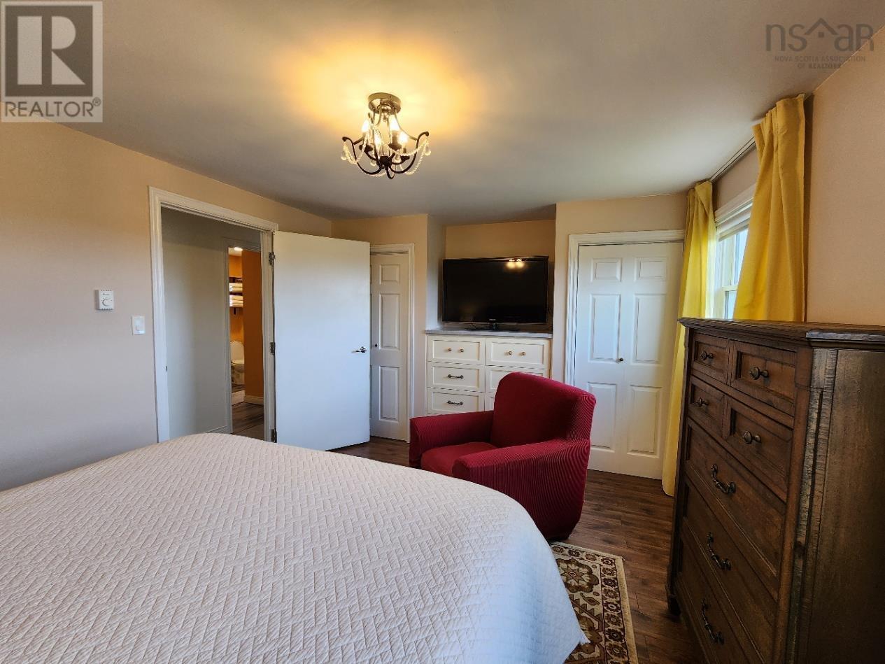 50 North Road Property Photo 20