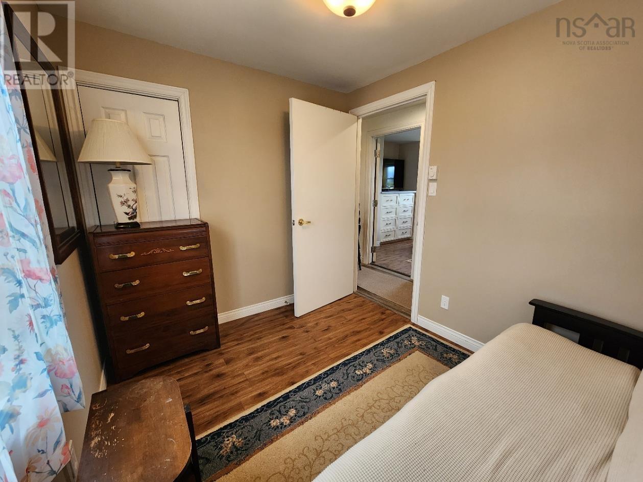 50 North Road Property Photo 27