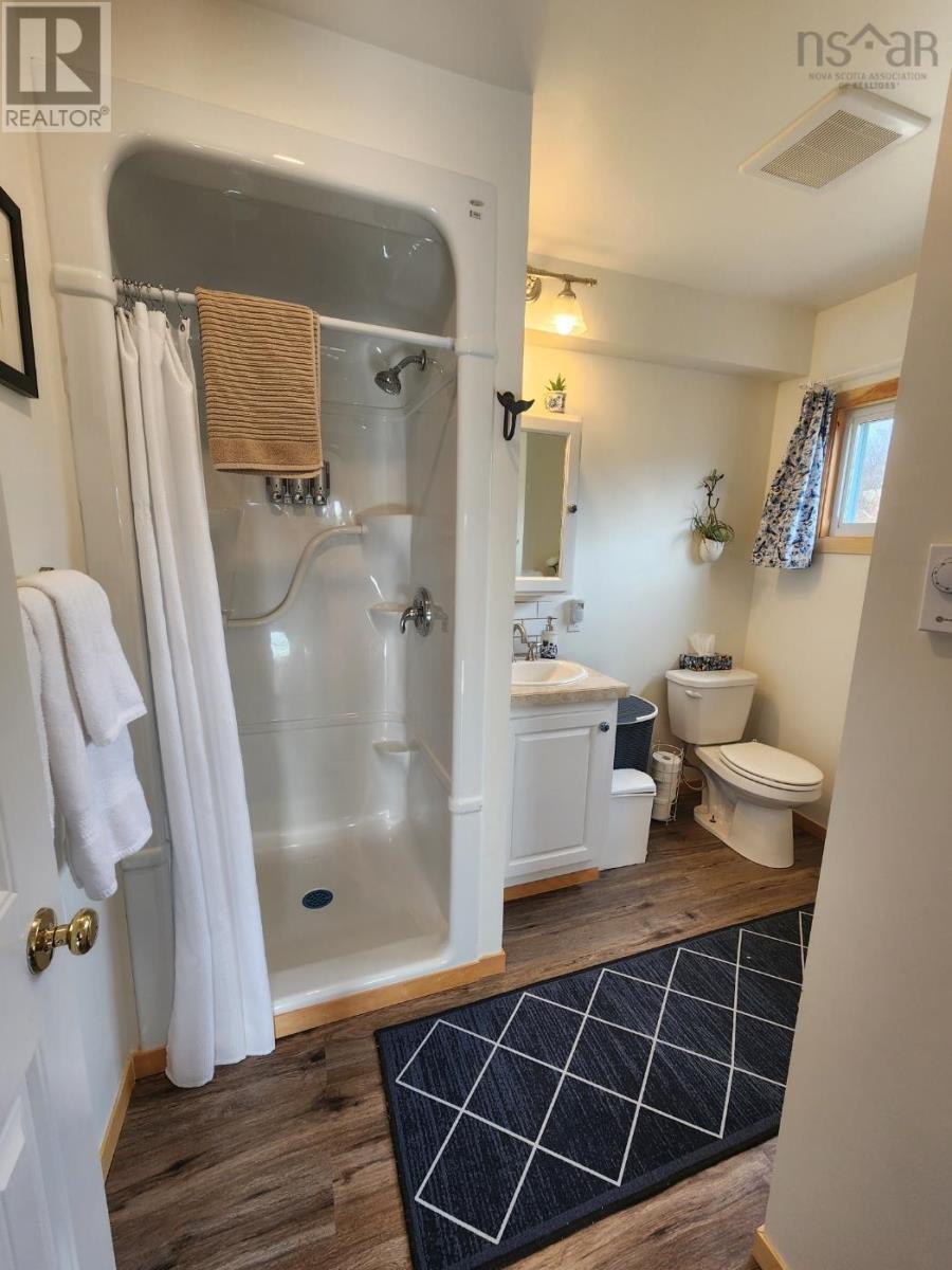 50 North Road Property Photo 35
