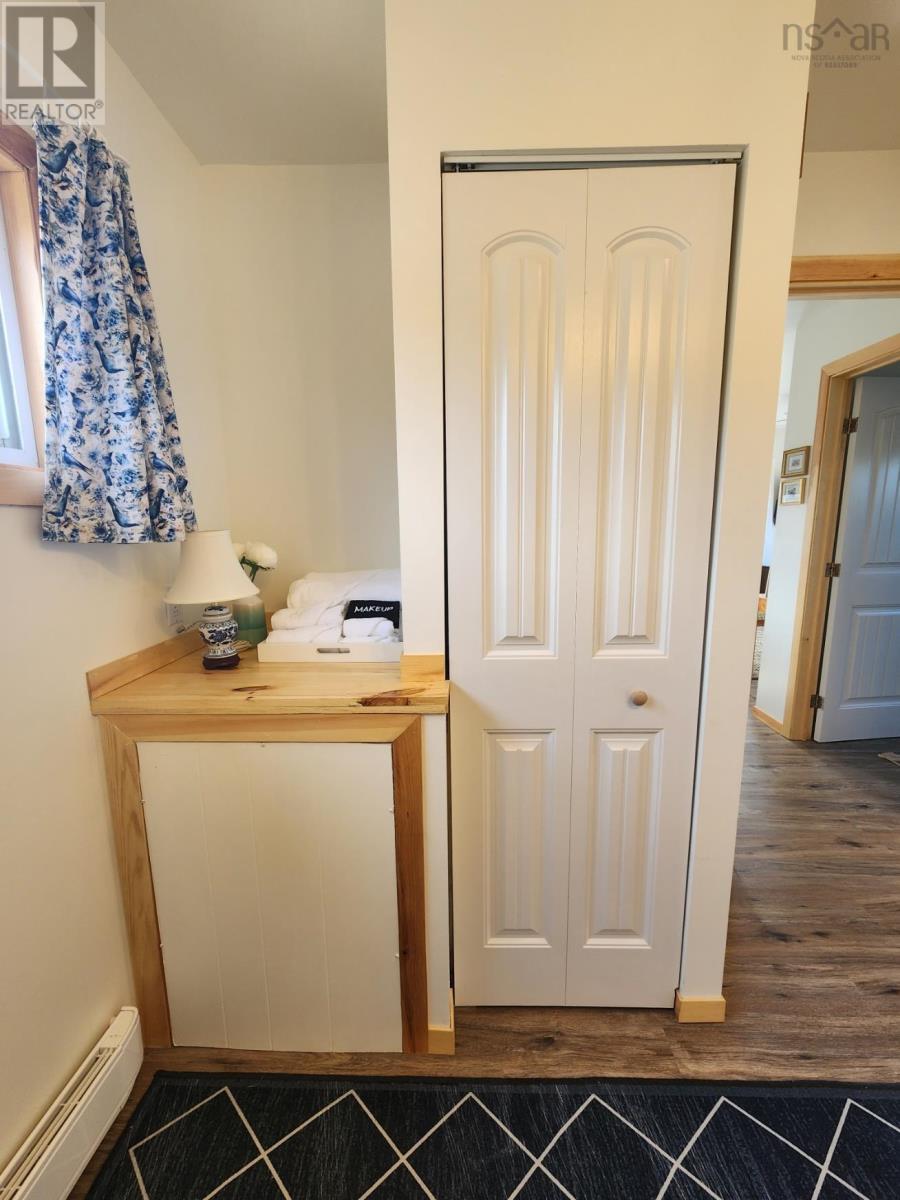 50 North Road Property Photo 38