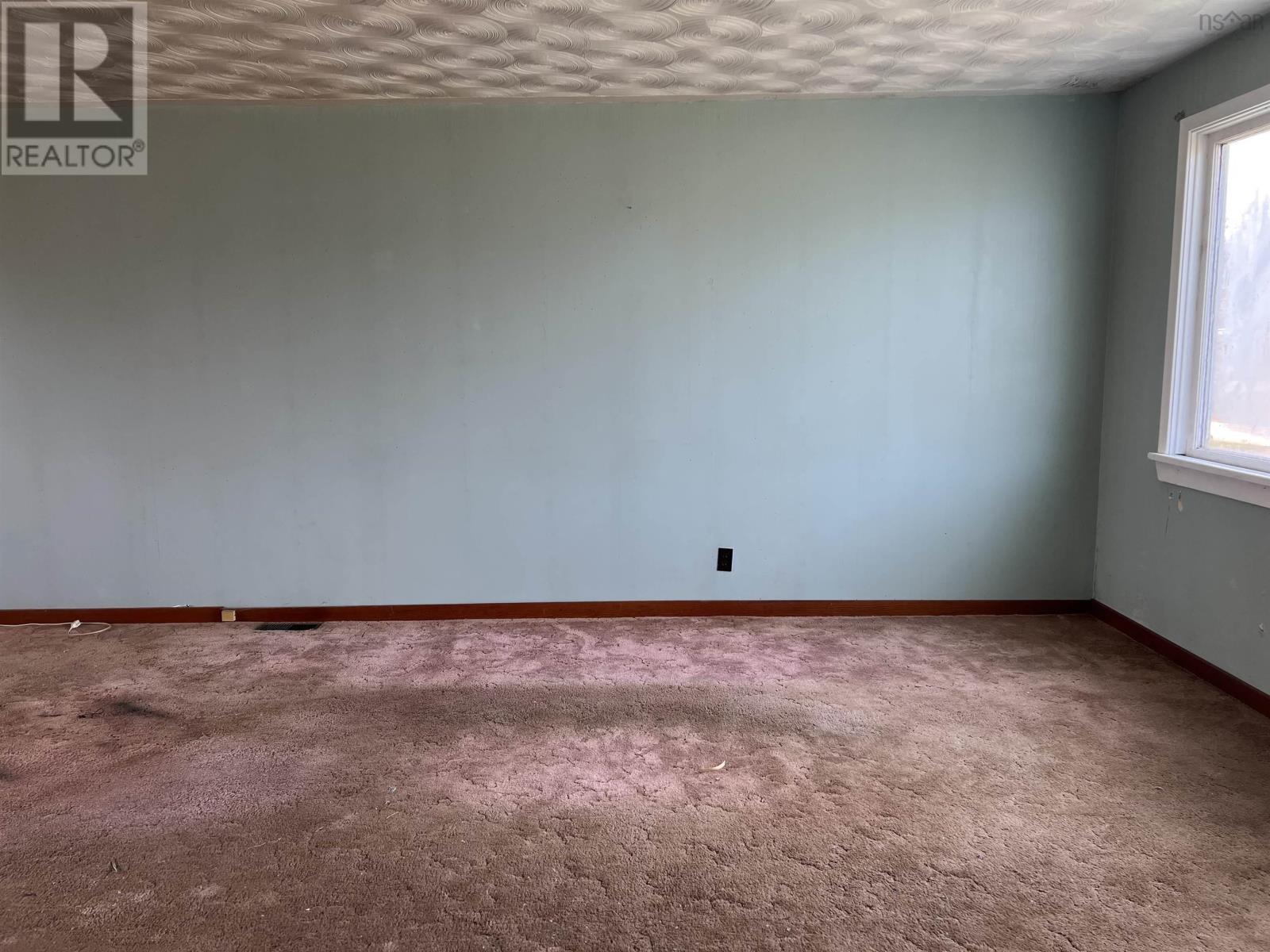 4526 Highway 7 Property Photo 13