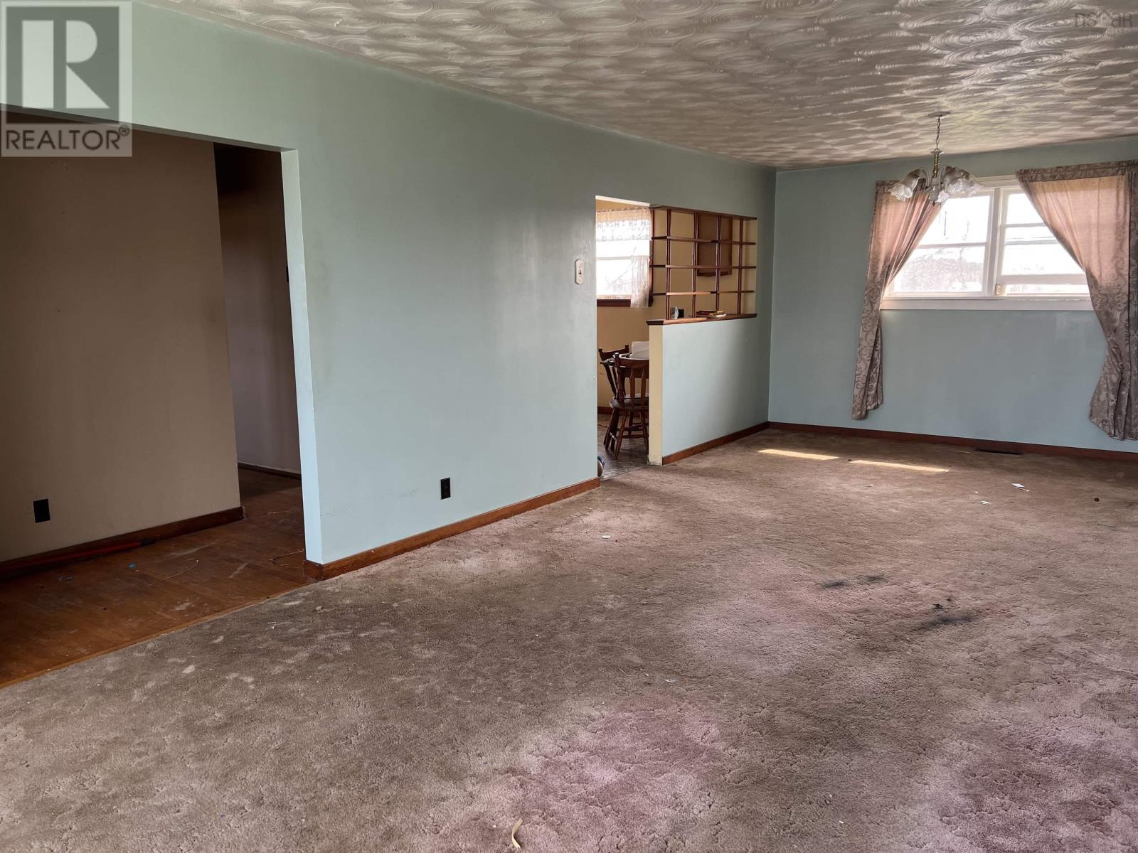 4526 Highway 7 Property Photo 15