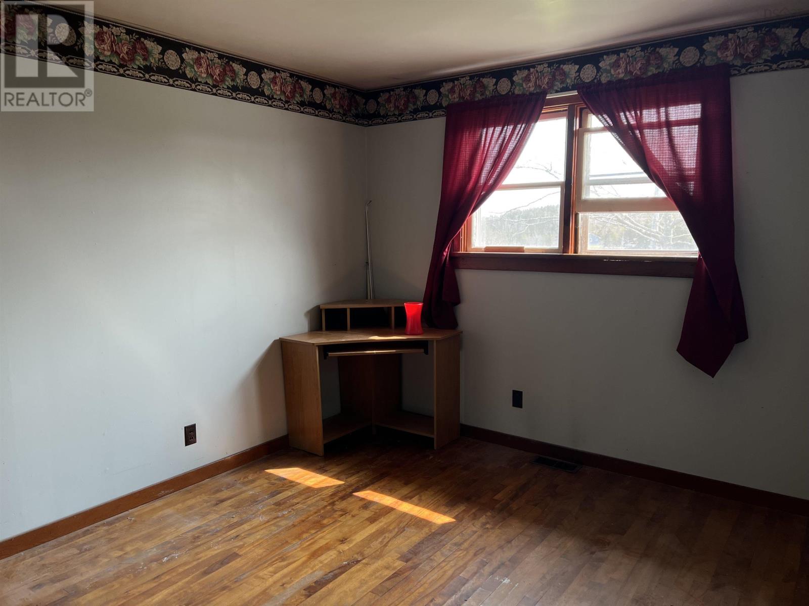 4526 Highway 7 Property Photo 22