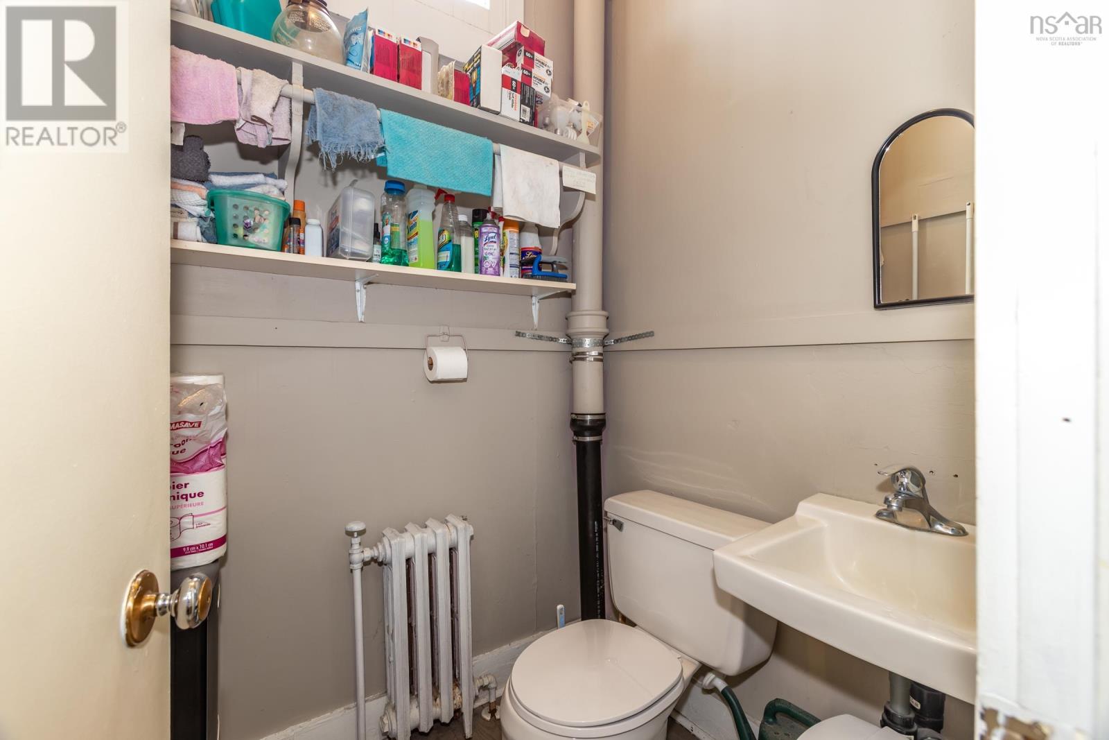 14 Queen Street Property Photo 18