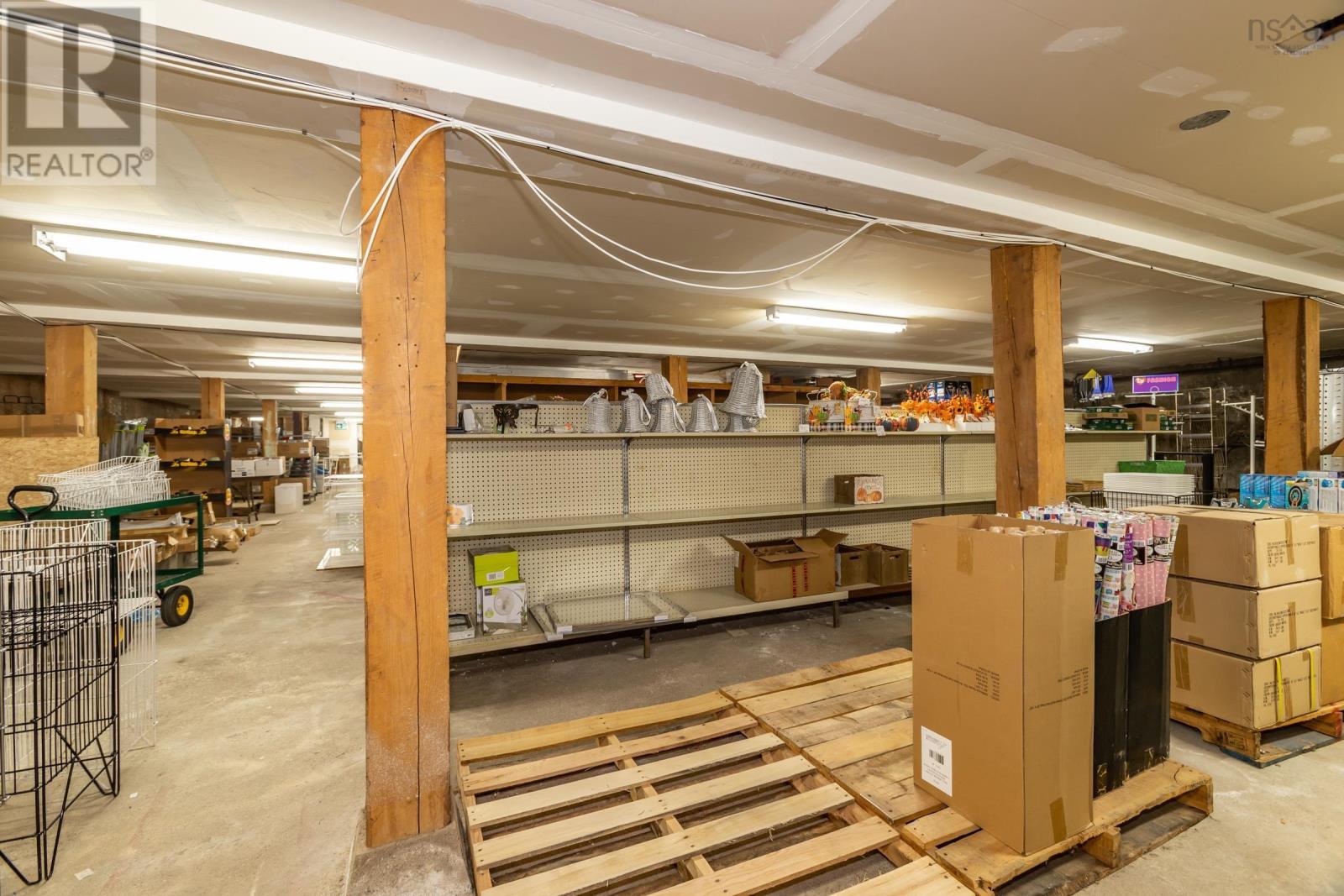 14 Queen Street Property Photo 19