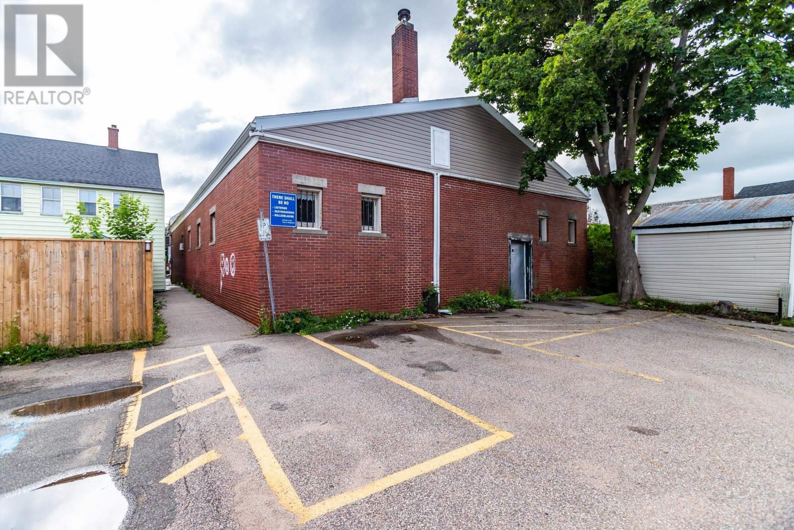 14 Queen Street Property Photo 21