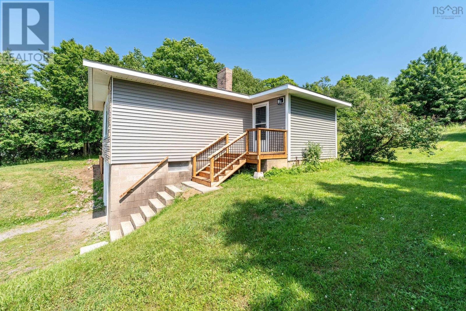 172 Highway 1 Property Photo 6