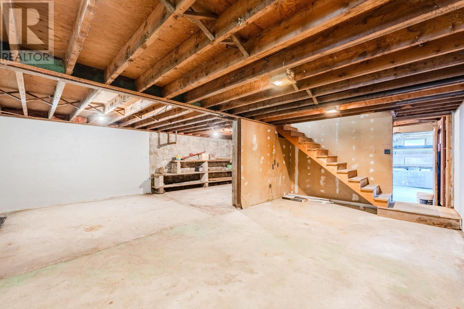 172 Highway 1 Property Photo 33