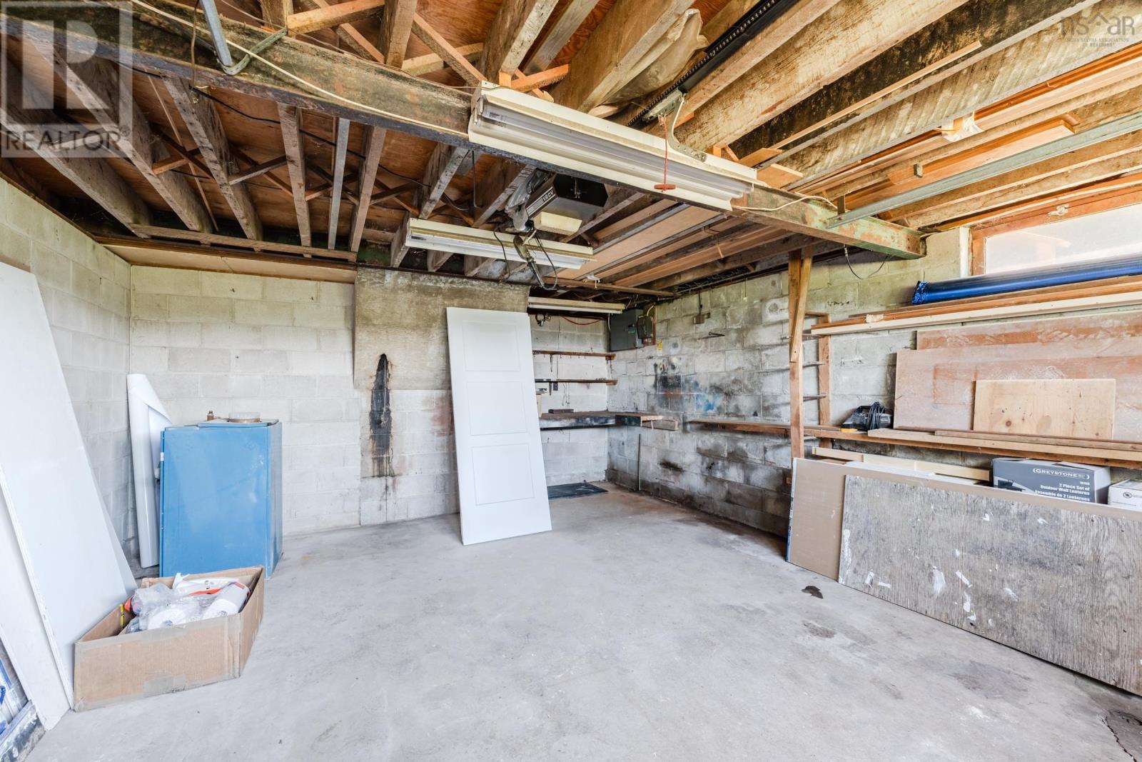172 Highway 1 Property Photo 36