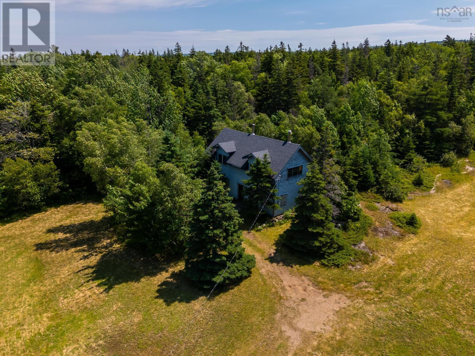7656 Shore Road Property Photo 3