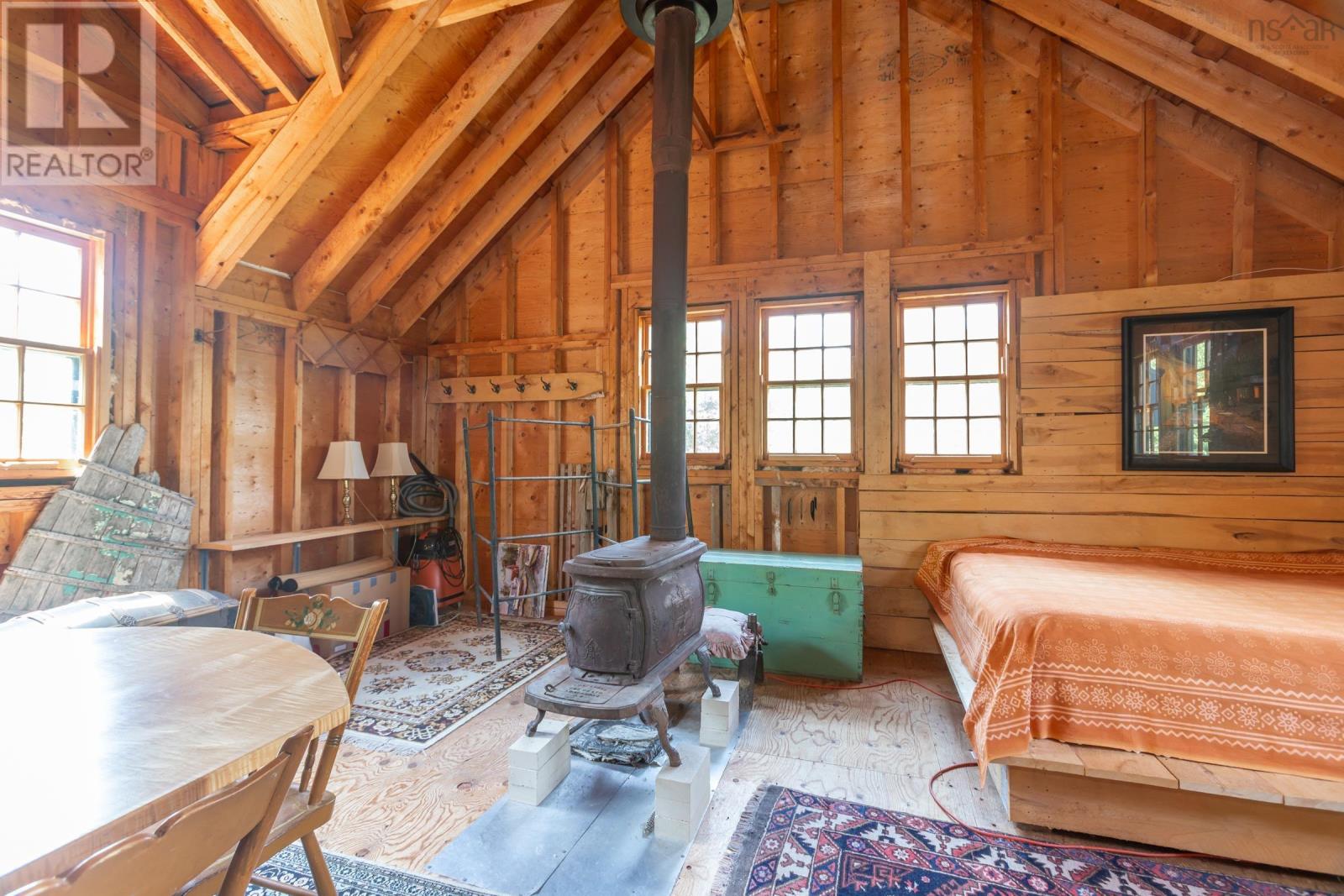 7656 Shore Road Property Photo 18