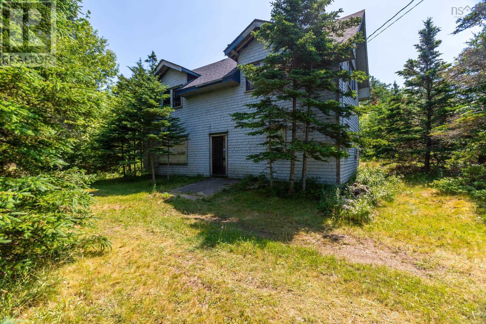 7656 Shore Road Property Photo 25