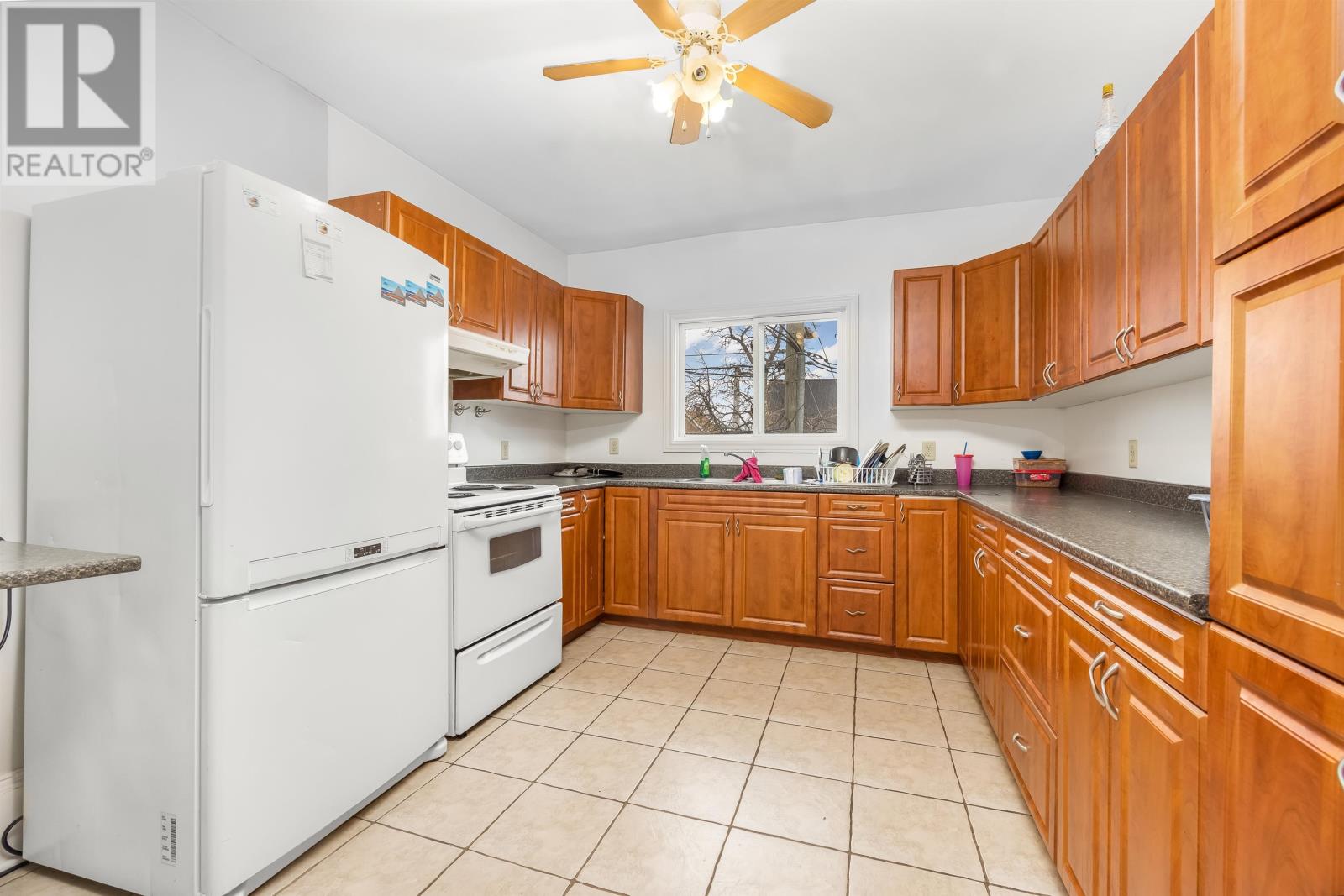 19 Hillsborough Street Property Photo 17