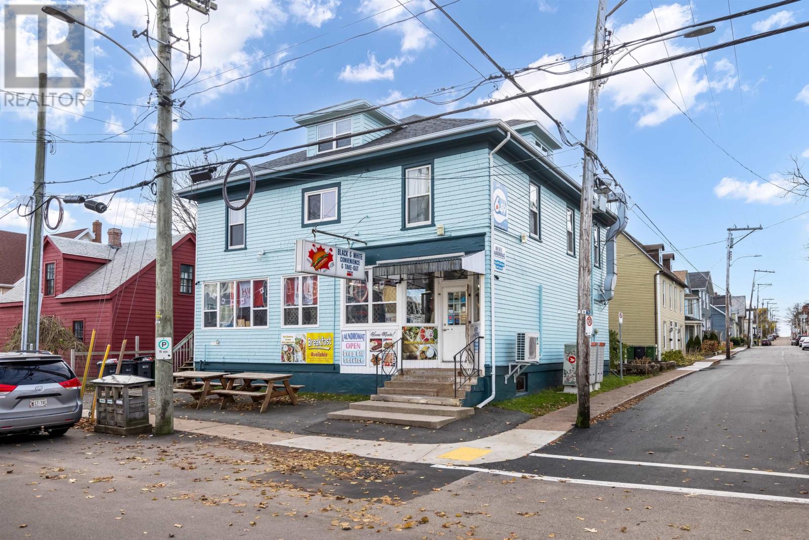 19 Hillsborough Street Property Photo 36