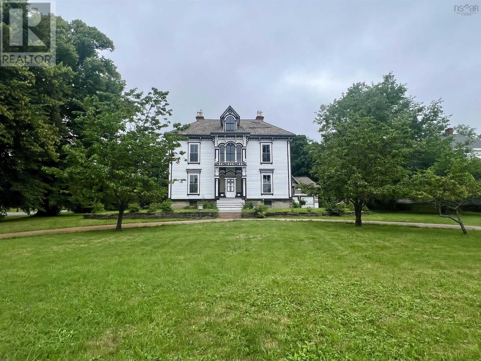 258 Faulkland Street Property Photo