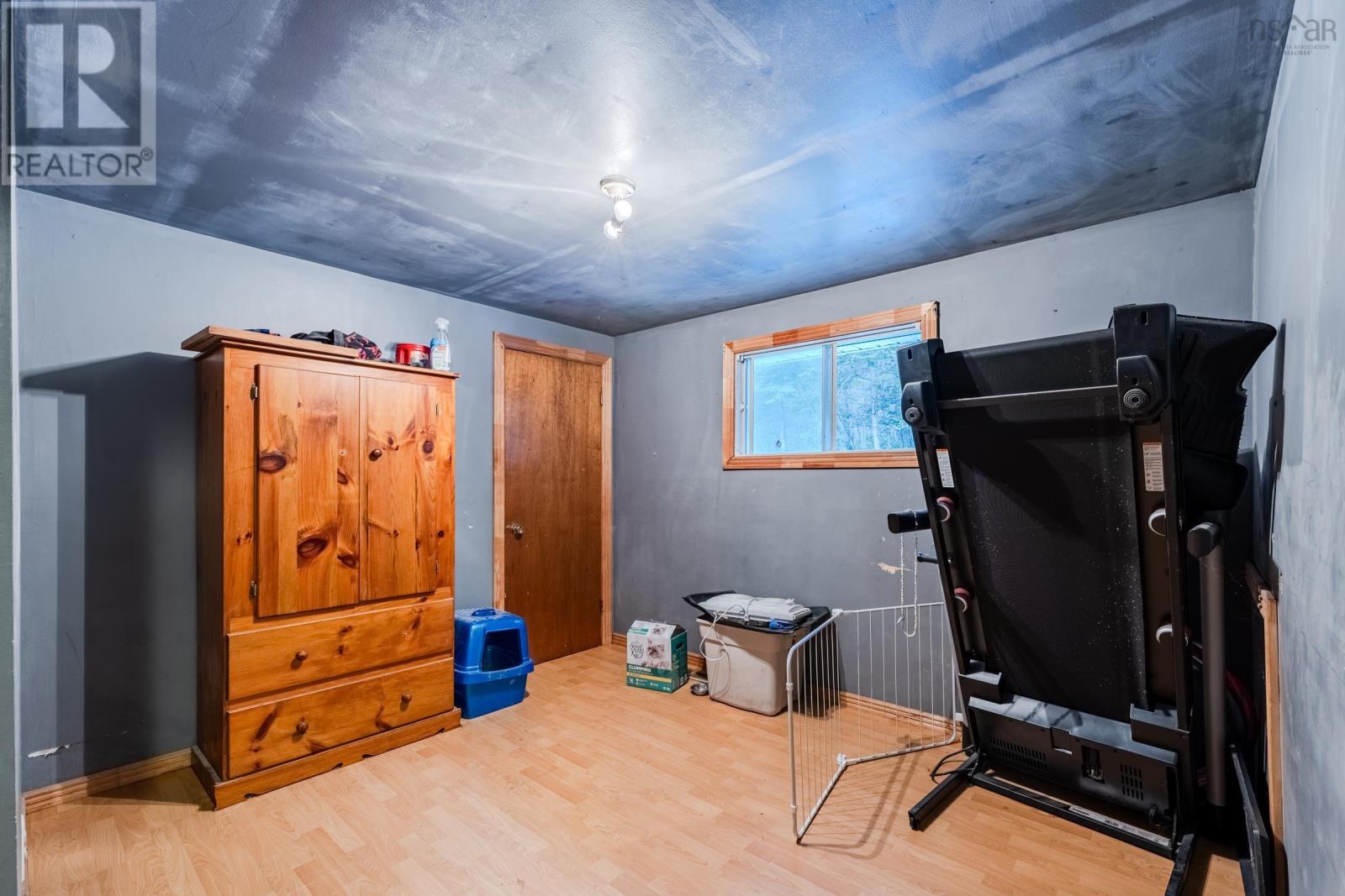 1037 Culloden Road Property Photo 16