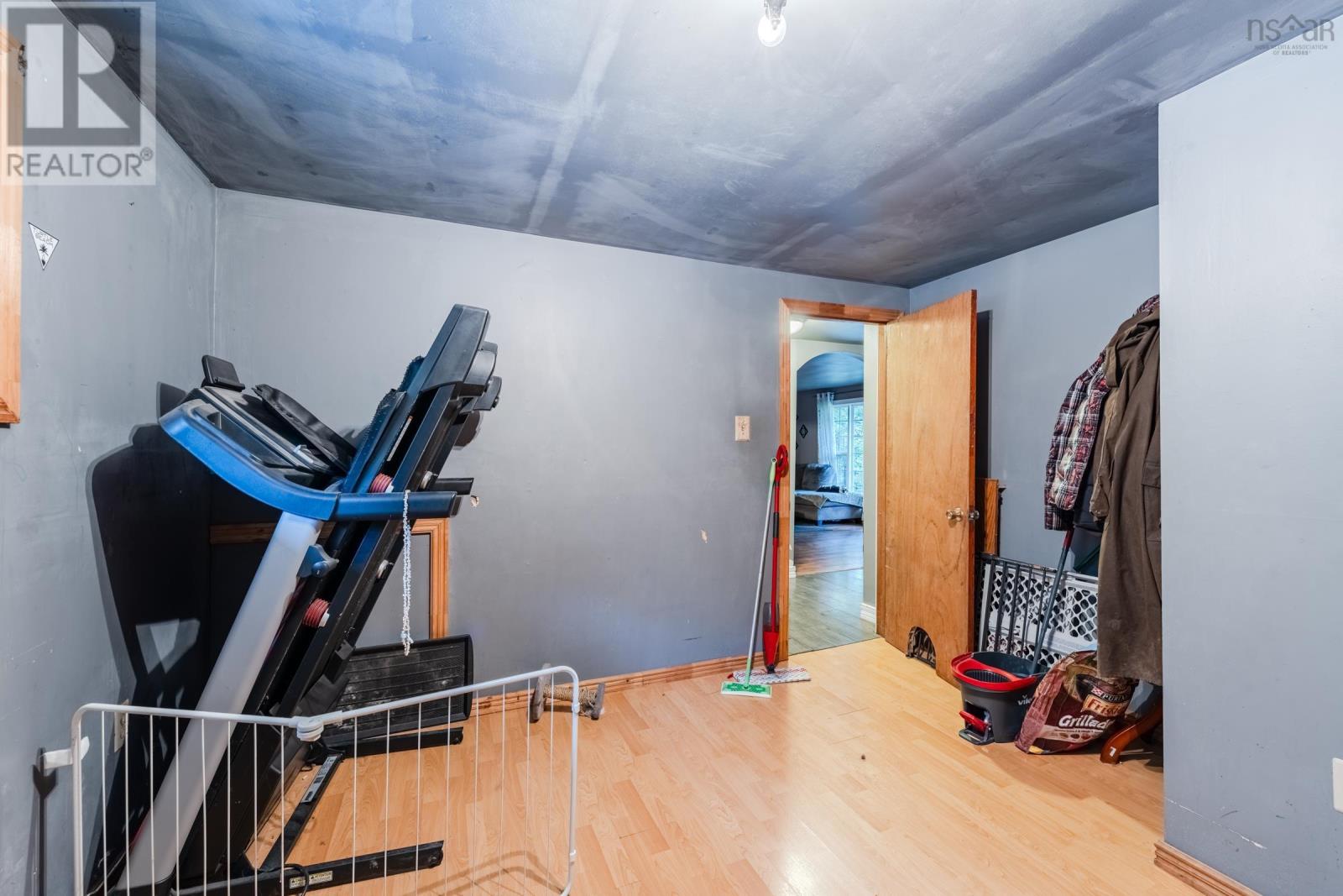 1037 Culloden Road Property Photo 17