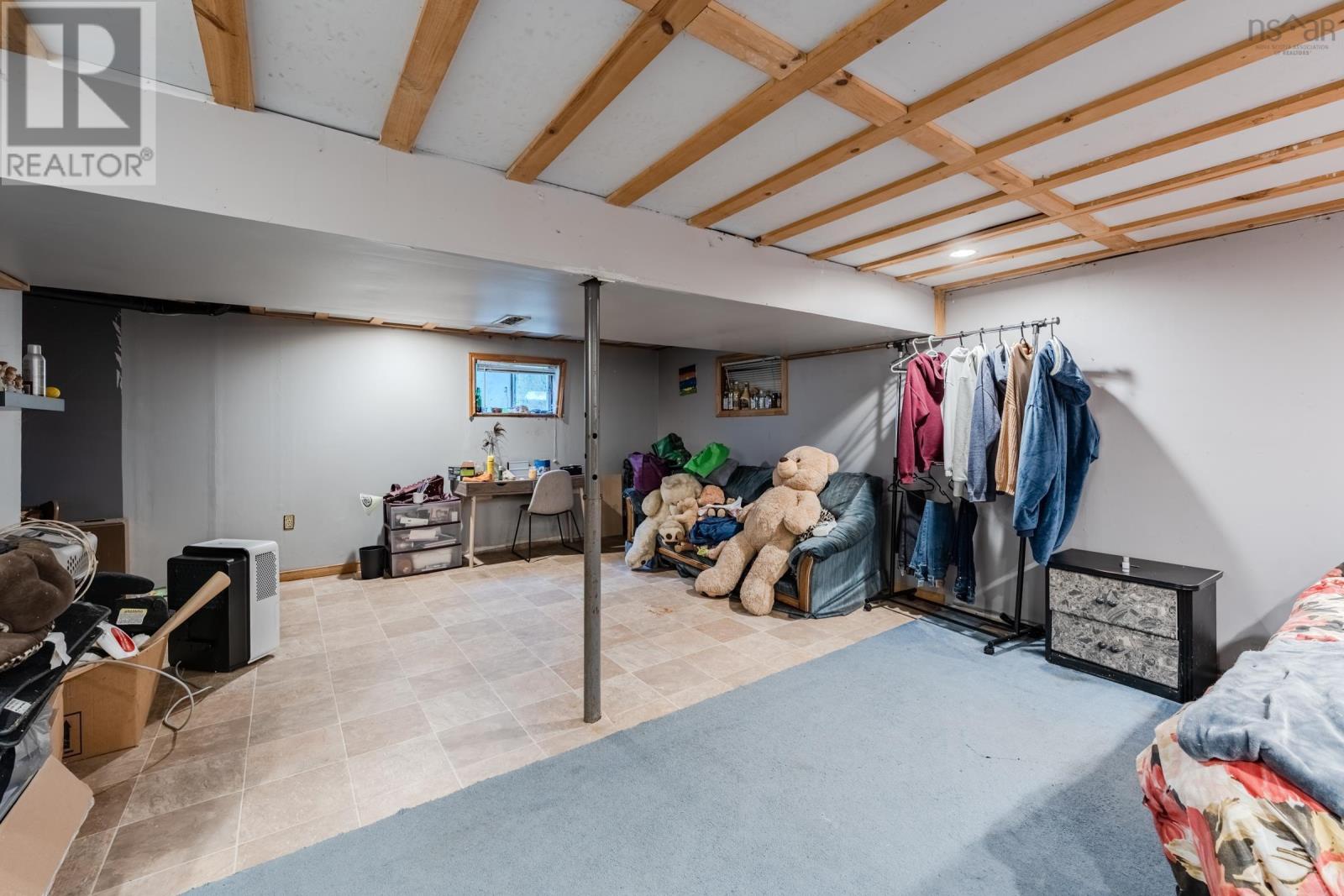 1037 Culloden Road Property Photo 22