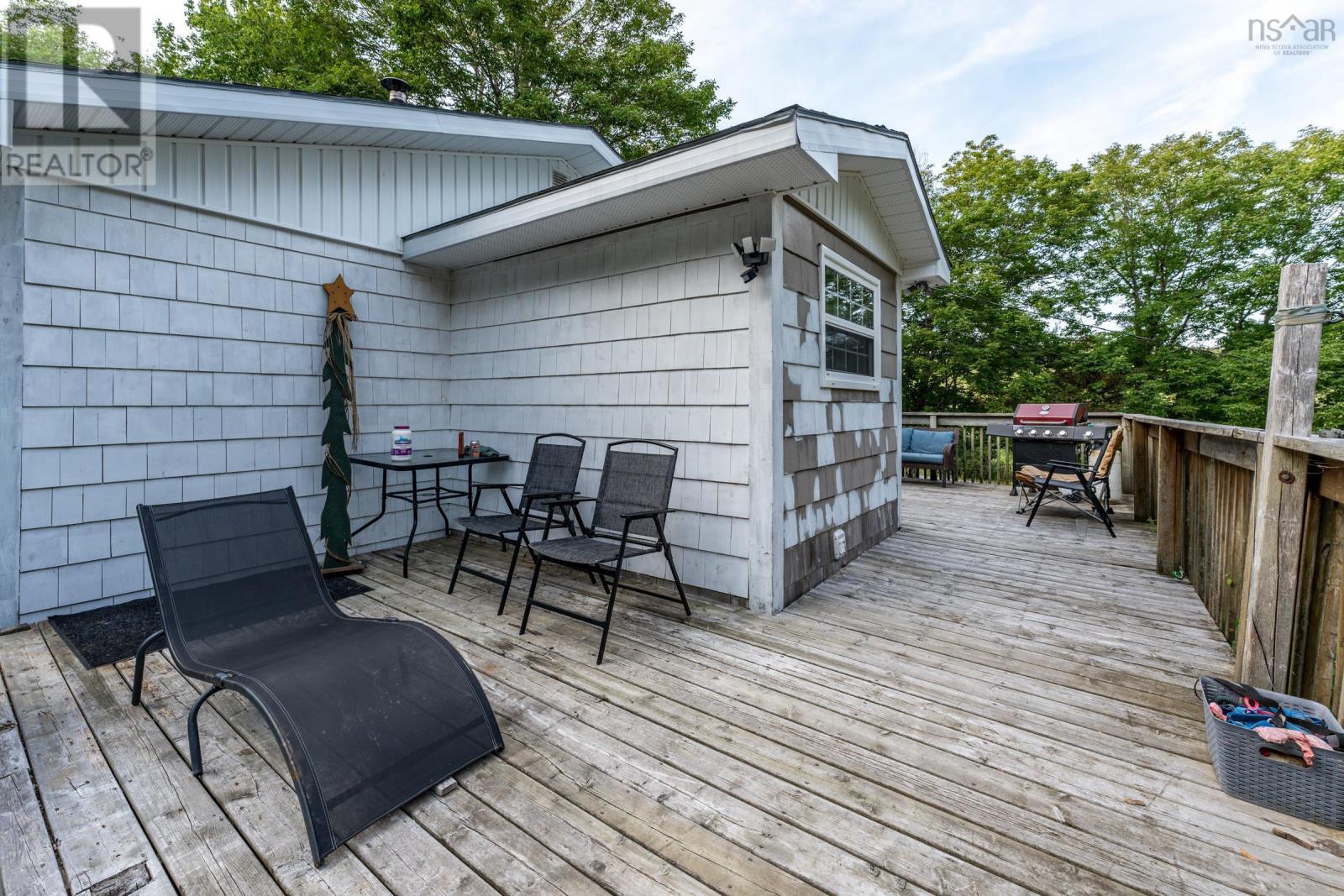 1037 Culloden Road Property Photo 35