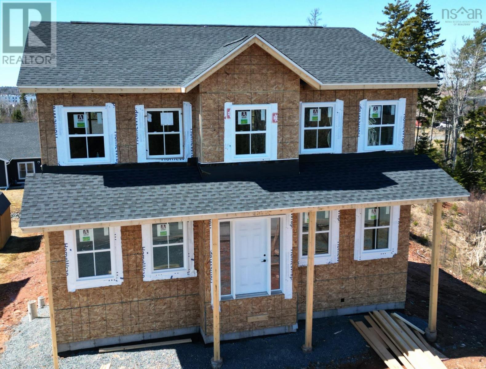 204 Curtis Drive Property Photo 1