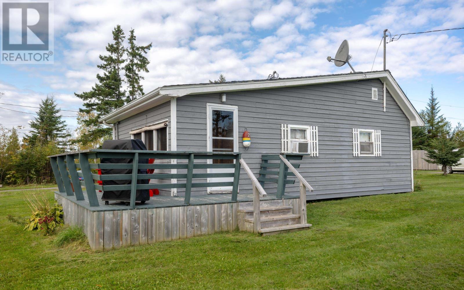 #6 Deroma Cottages Property Photo 2
