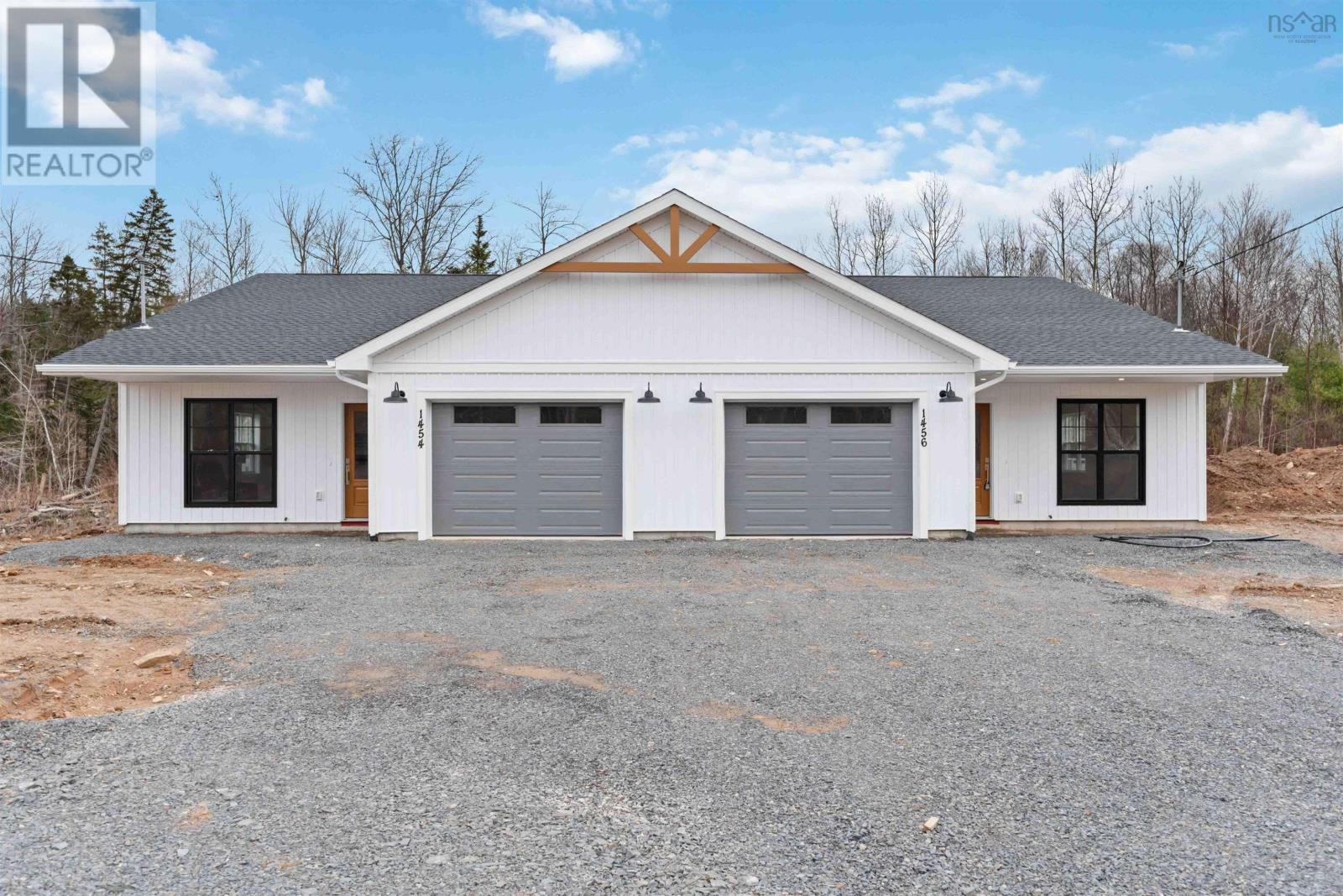 1456 Ashlee Drive Property Photo