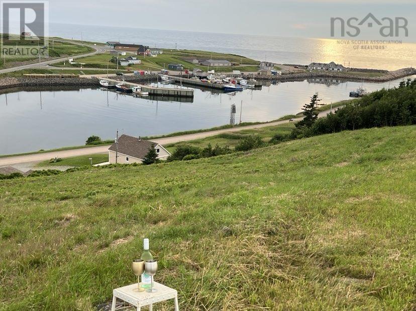 Old Cabot Trail Property Photo 1