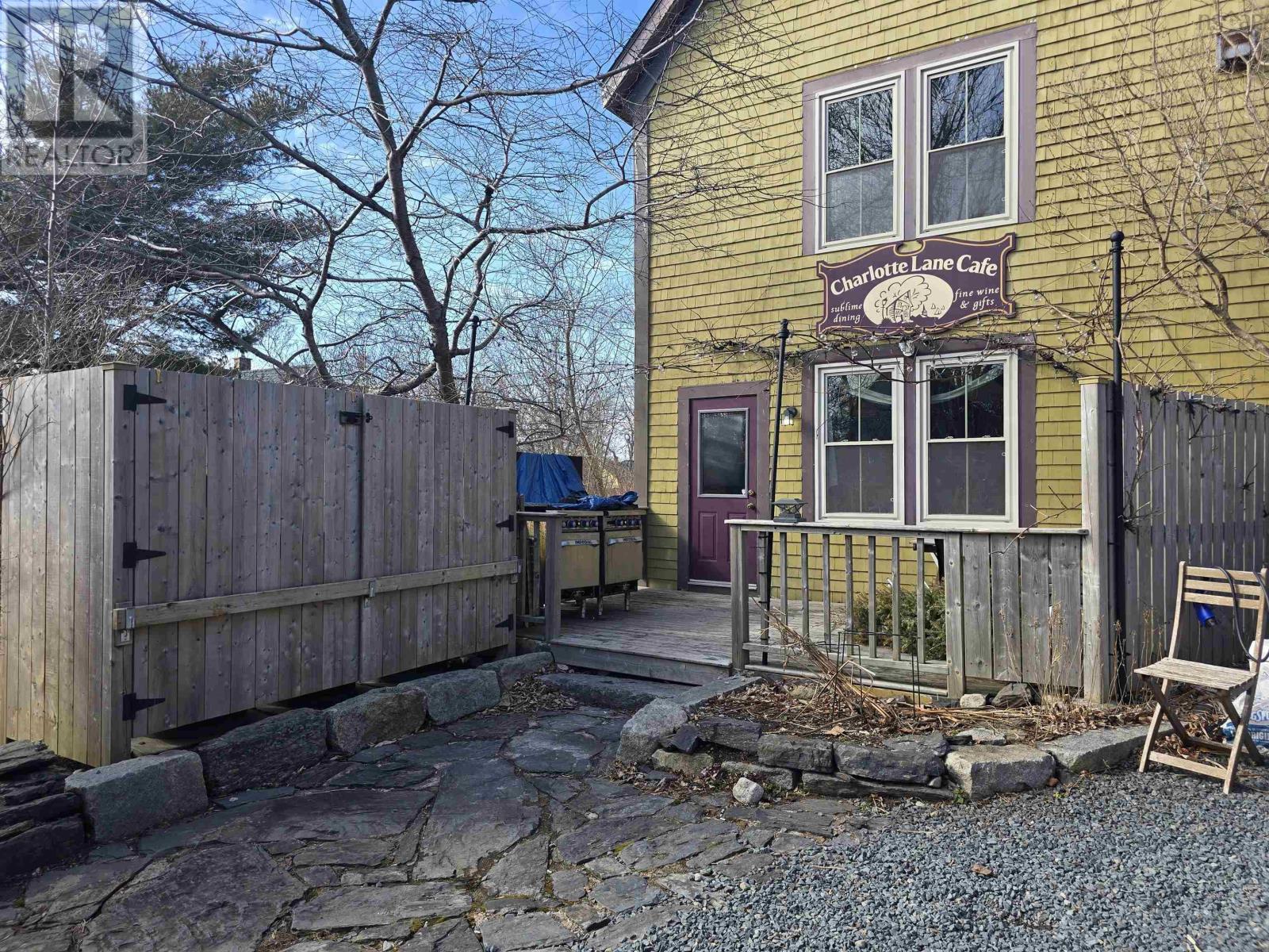 13 Charlotte Lane Property Photo 10