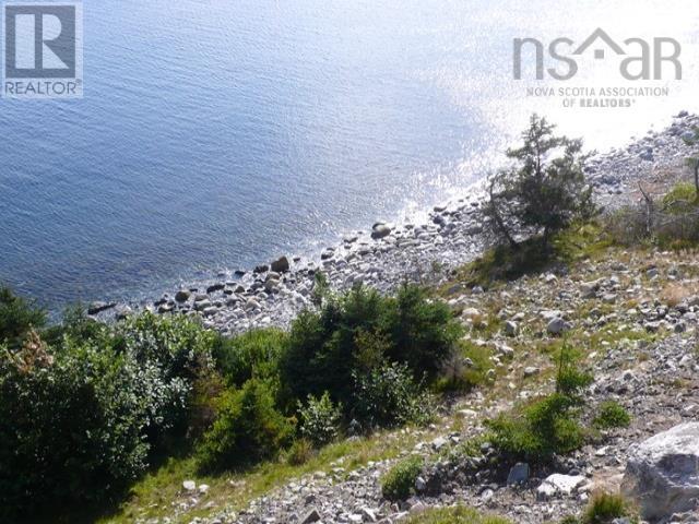 Lot 8 Holland Harbour Property Photo 4