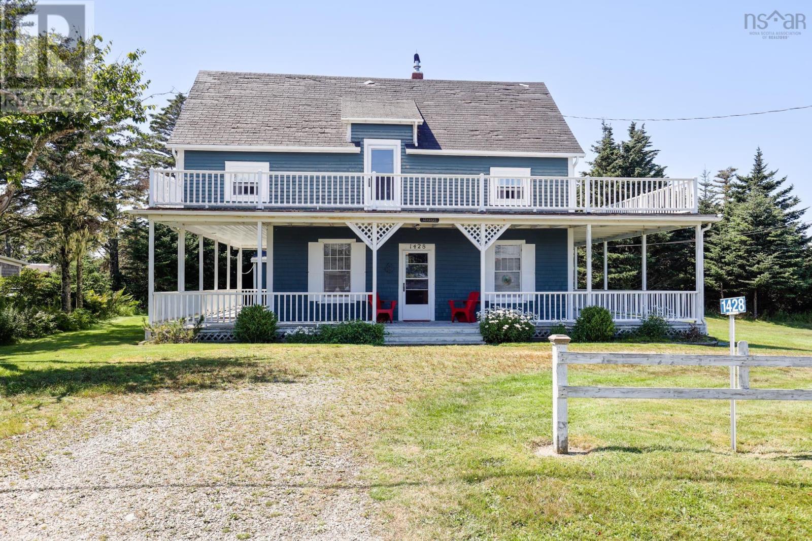 1428 Highway 304 Property Photo 1