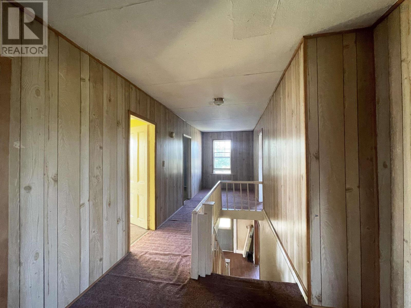 245 Station Street Property Photo 18