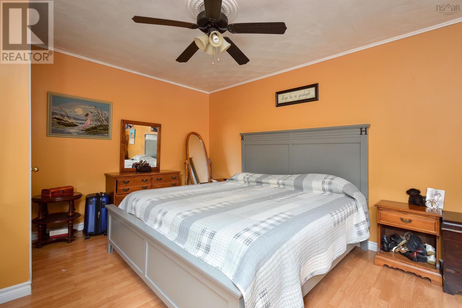 785 105 Highway Property Photo 13