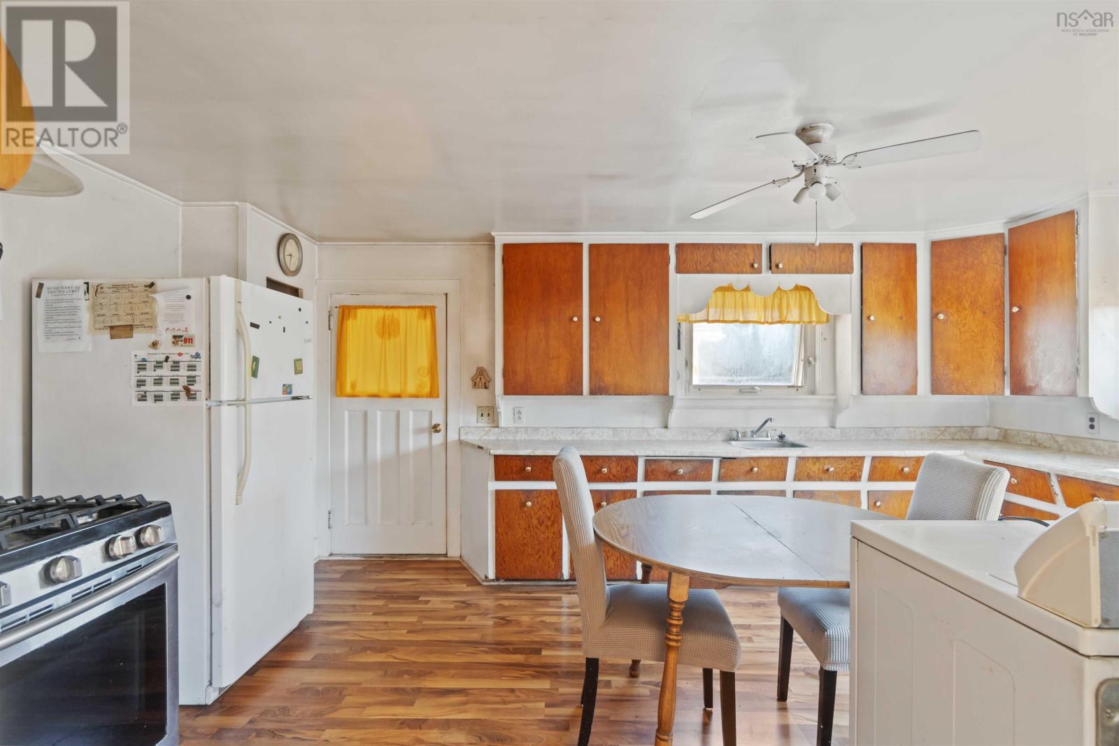 10451 Highway 217 Property Photo 28
