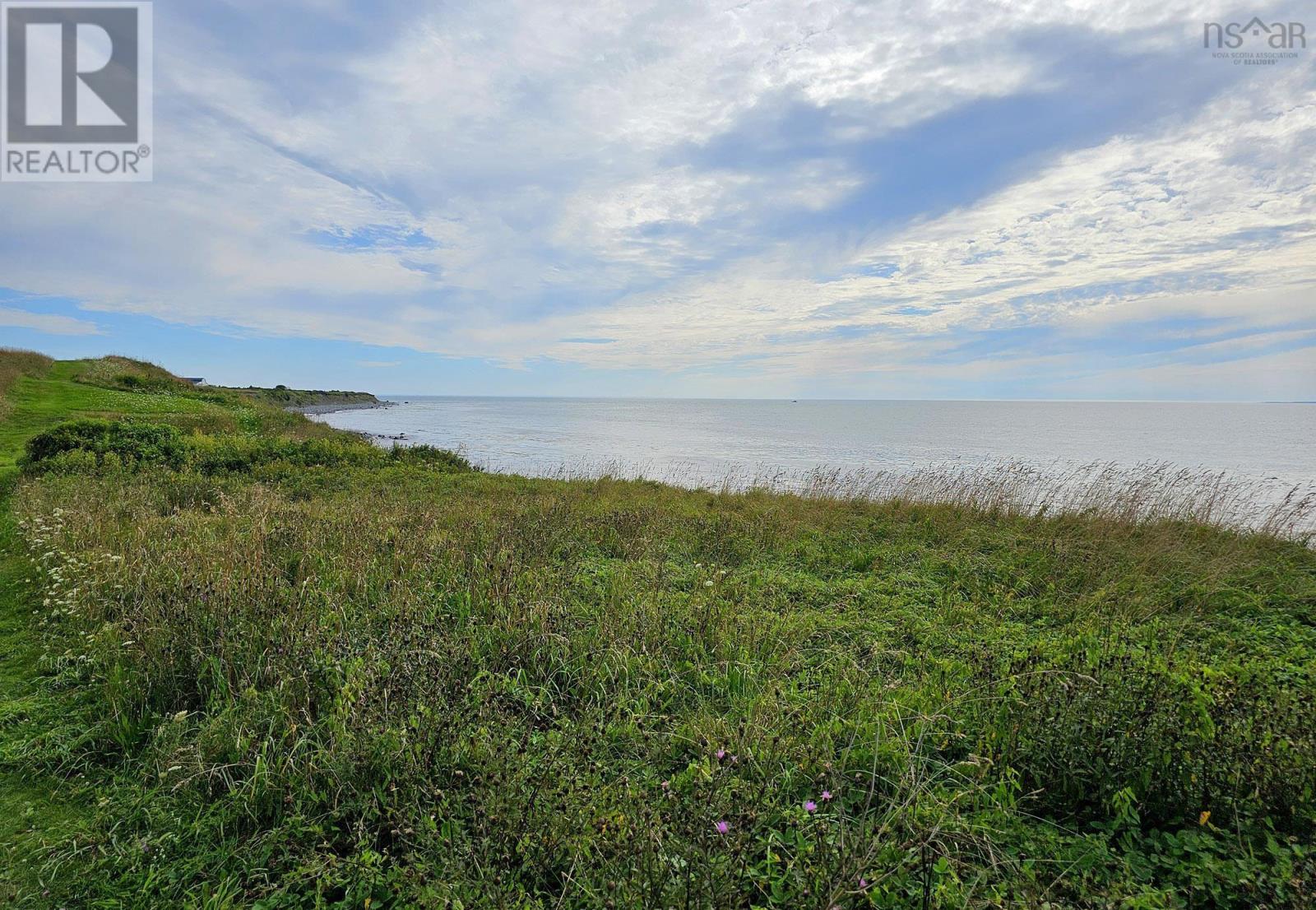 591 Highway 1 Property Photo 10