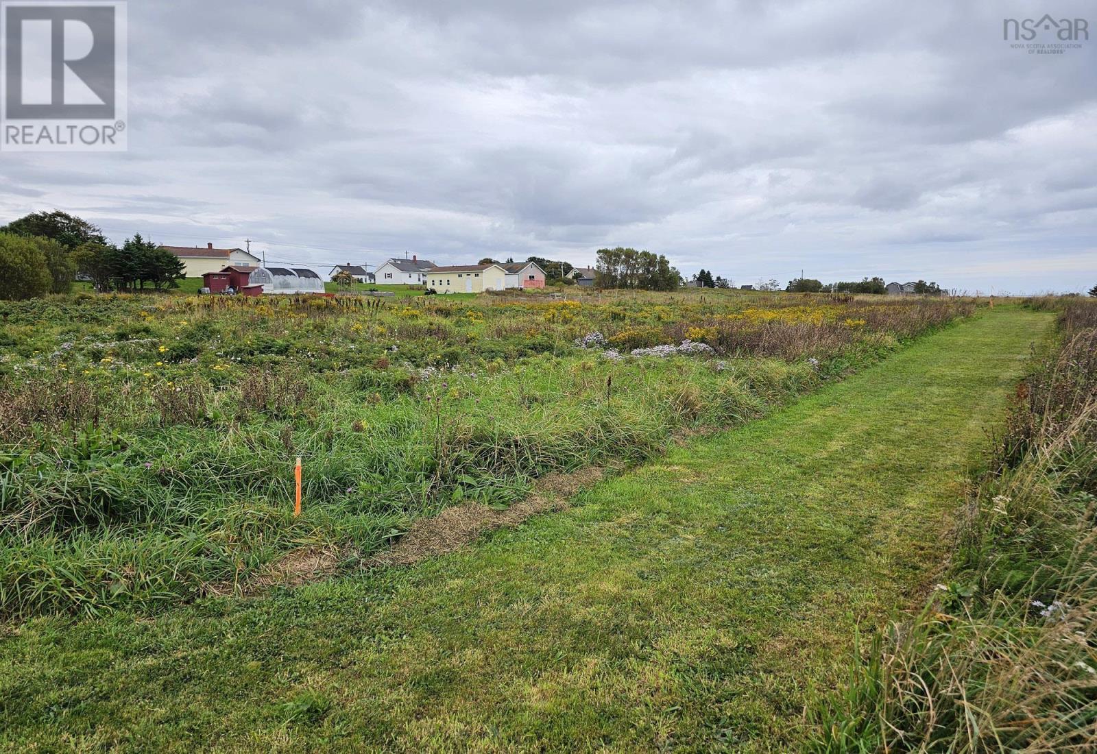 591 Highway 1 Property Photo 14