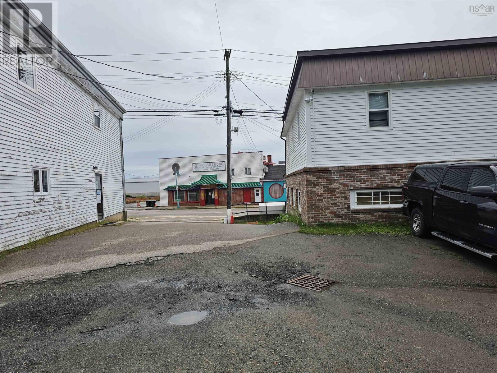 101 Water Street Property Photo 5
