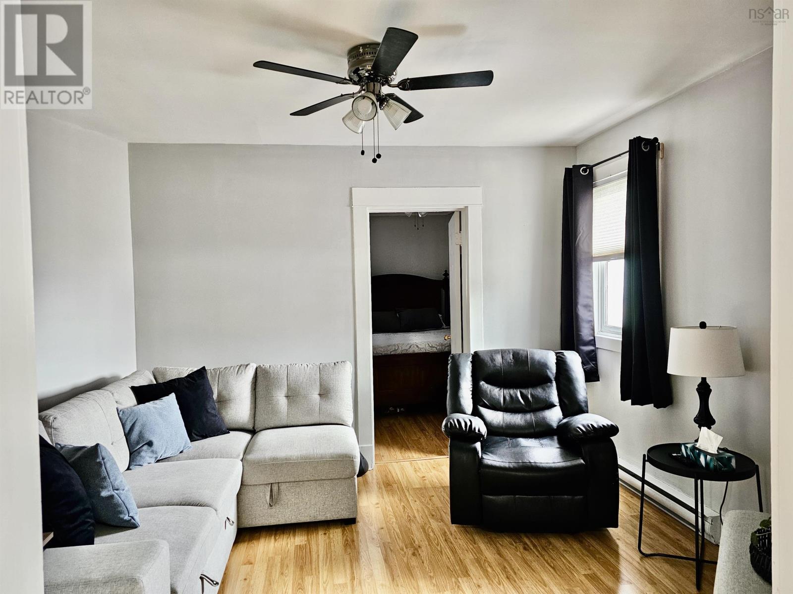 101 Water Street Property Photo 12