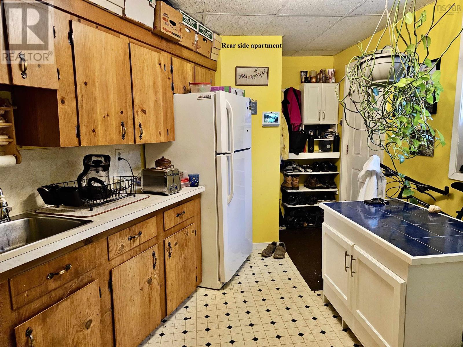 101 Water Street Property Photo 18