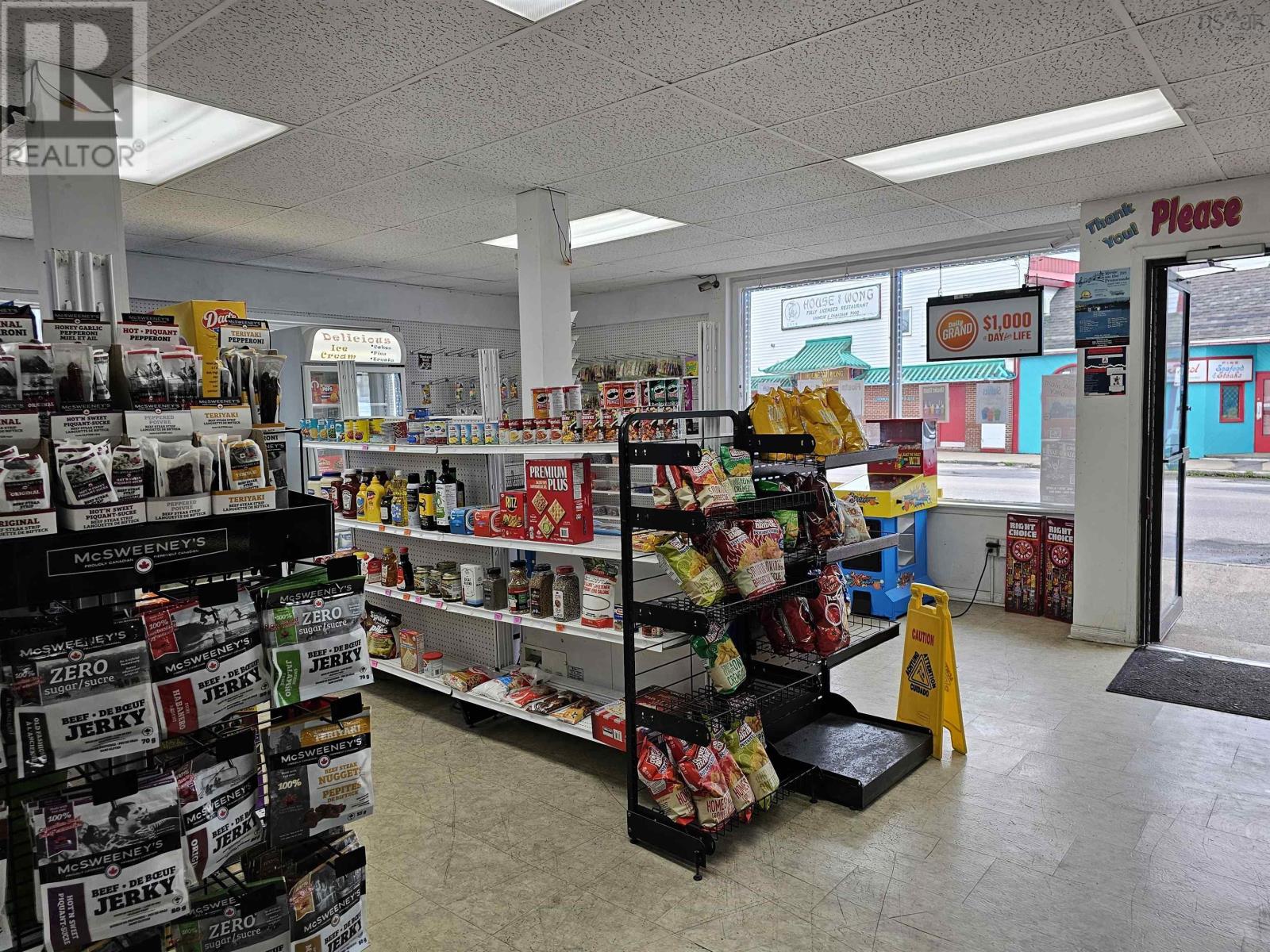 101 Water Street Property Photo 26